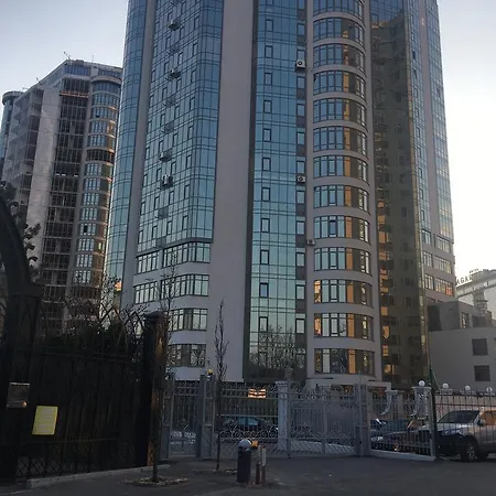 Arcadia Gagarin Plaza Odessa
