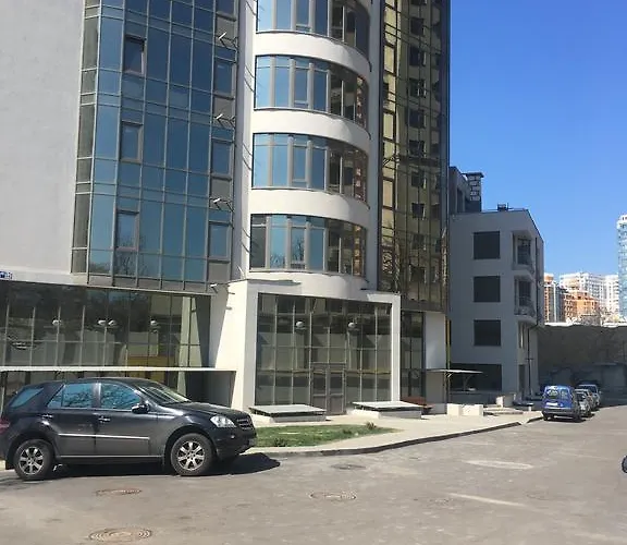 Arcadia Gagarin Plaza *