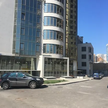 Arcadia Gagarin Plaza *