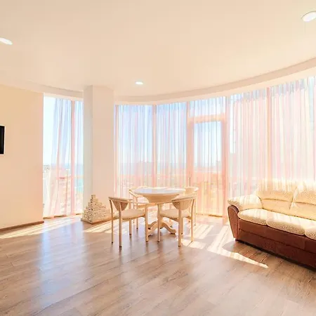 Arcadia Gagarin Plaza Apartment Odessa